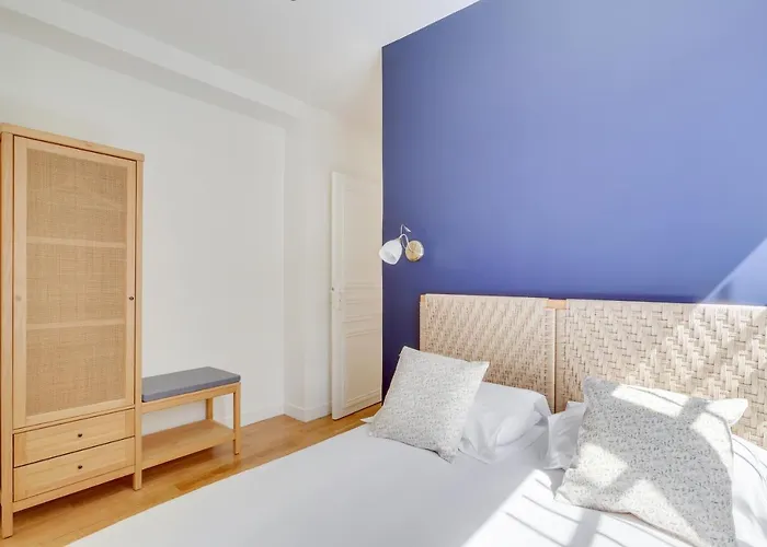 Beautiful For 8 People